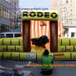 Mechinical inflatable redeo bull riding for sale