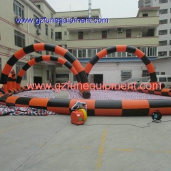 Inflatable race tracking
