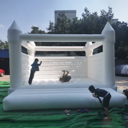 Commercial cheap moon bounce house inflatable white wedding jumping castle for fun